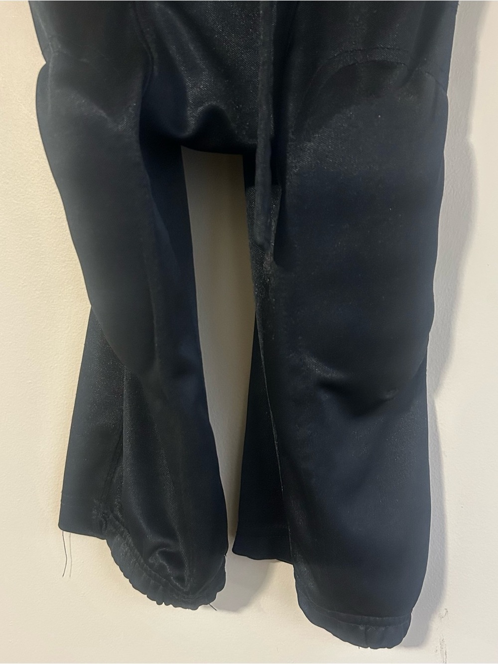 Football America youth size medium adjustable padded pants - Picture 2 of 9